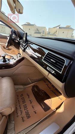 اودي A8